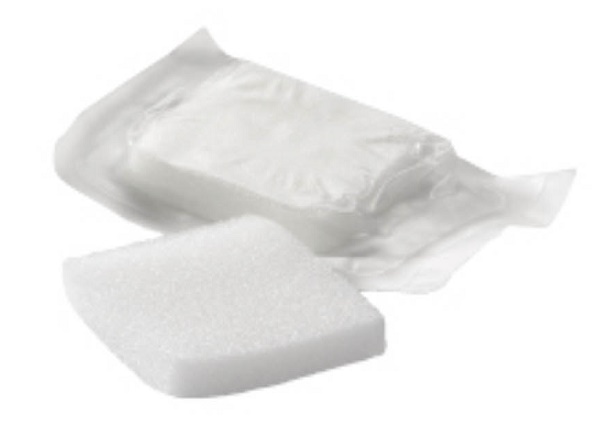 MEDICAZIONE IN COMPRESSE DI POLIURETANO ESPANSO FORMATO DA RETICOLI CELLULARI A NIDO D'APE 10PZ 5X5X1CM STERILE - Farmadott.it